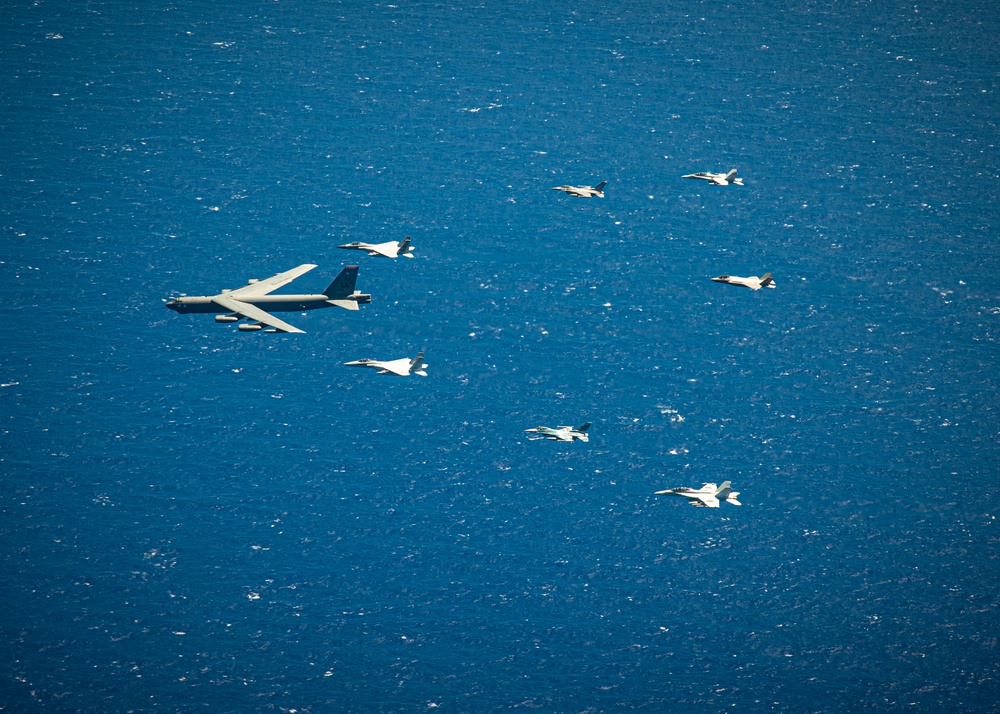 Koku-Jieitai, U.S. Aircraft perform flyover of Guam during Cope North 21