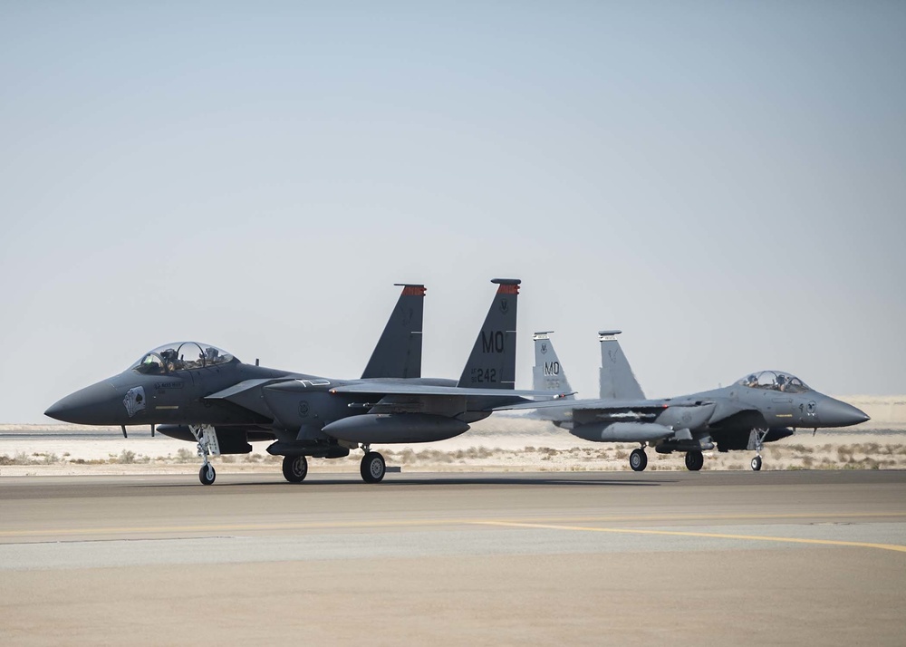 Strike Eagles conduct combat turns at Al Dhafra Air Base