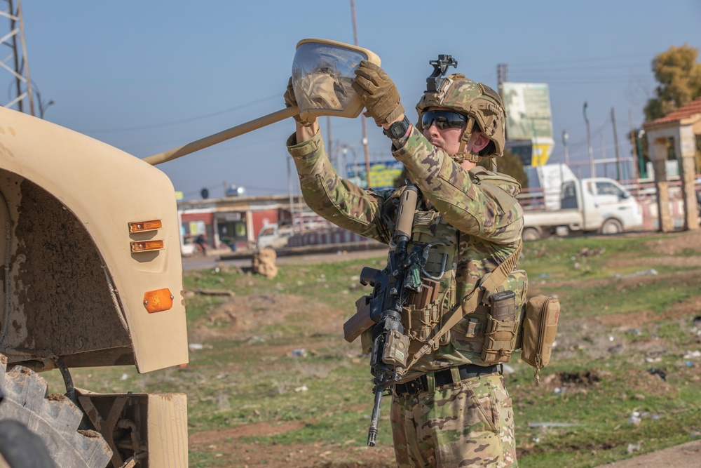 U.S. Army Patrols in Syria