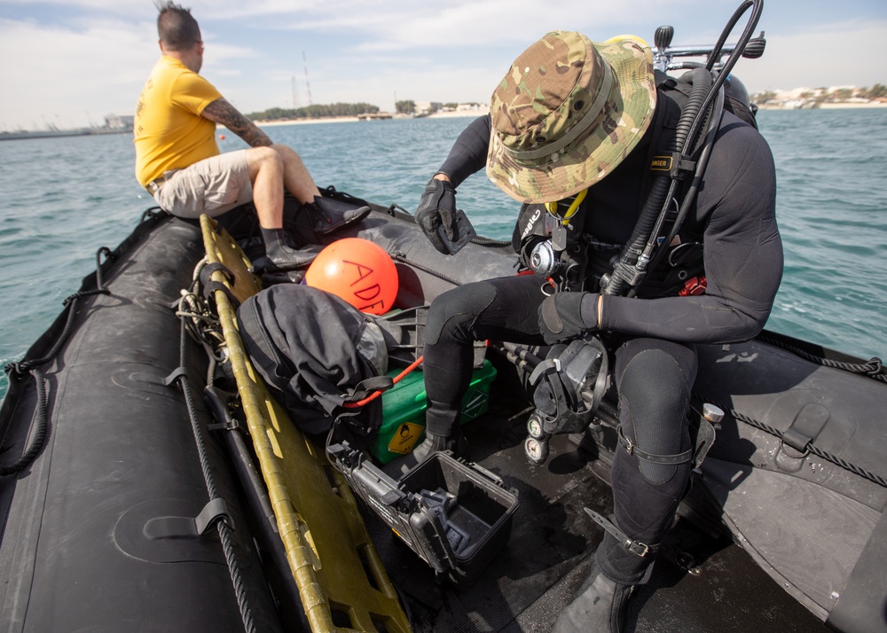74th Engineer Dive Detachment Conducts Training