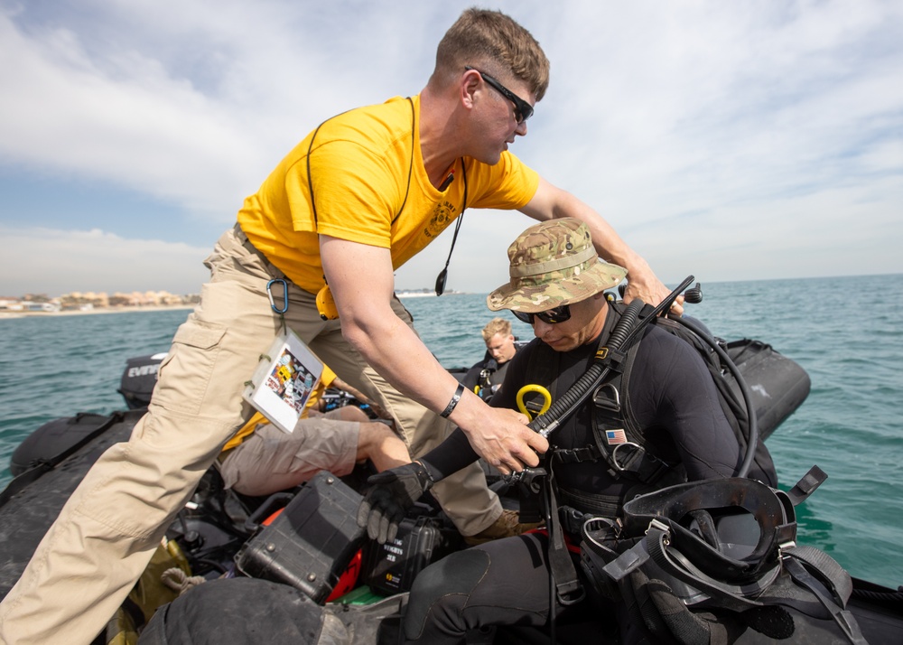 74th Engineer Dive Detachment Conducts Training
