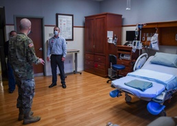 Defense Health Agency leaders visit NMCCL