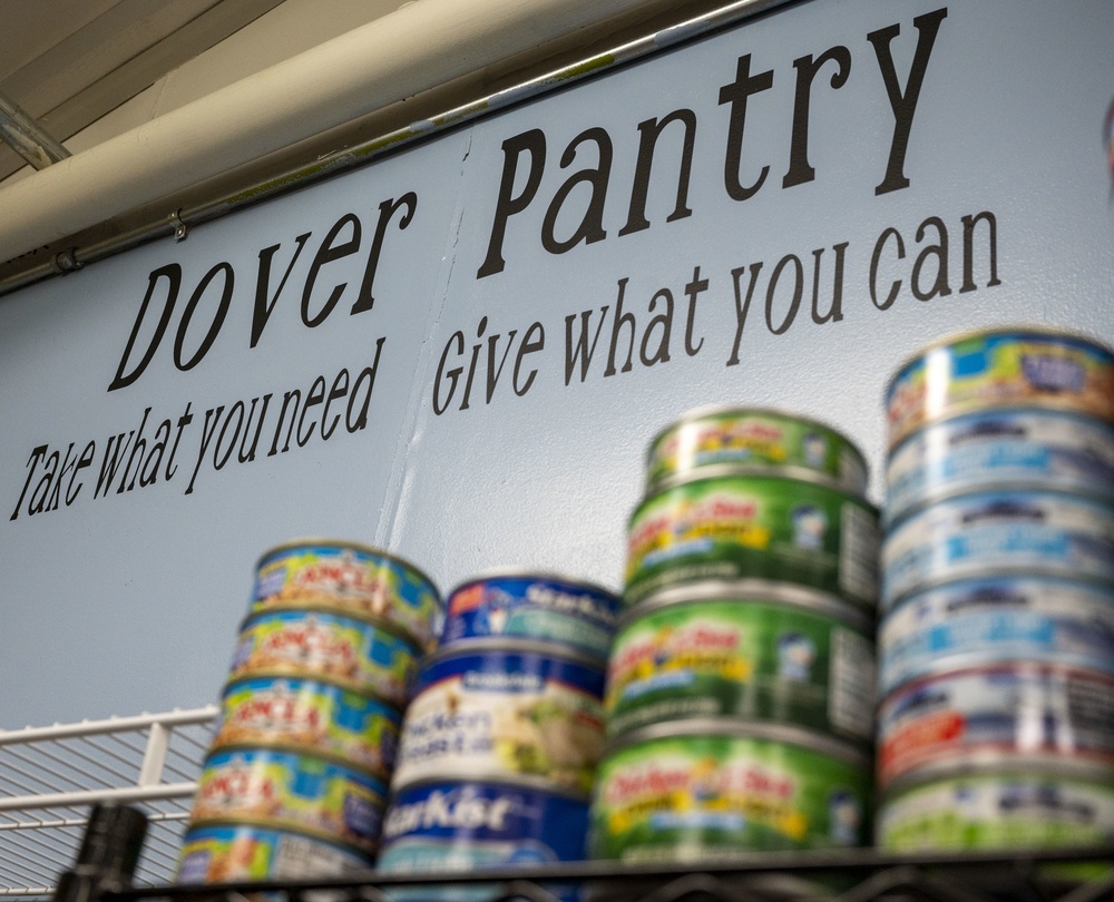 Dover key spouses open pantry, aid Total Force Airmen amidst COVID-19