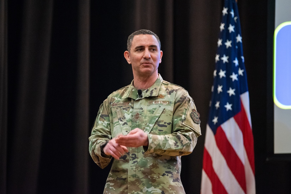 McConnell showcases capabilities to AMC leaders