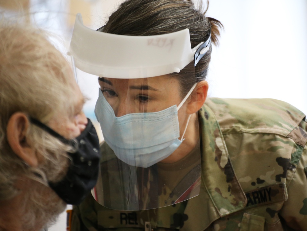 Washington National Guard mobile team assist with state’s vaccination effort