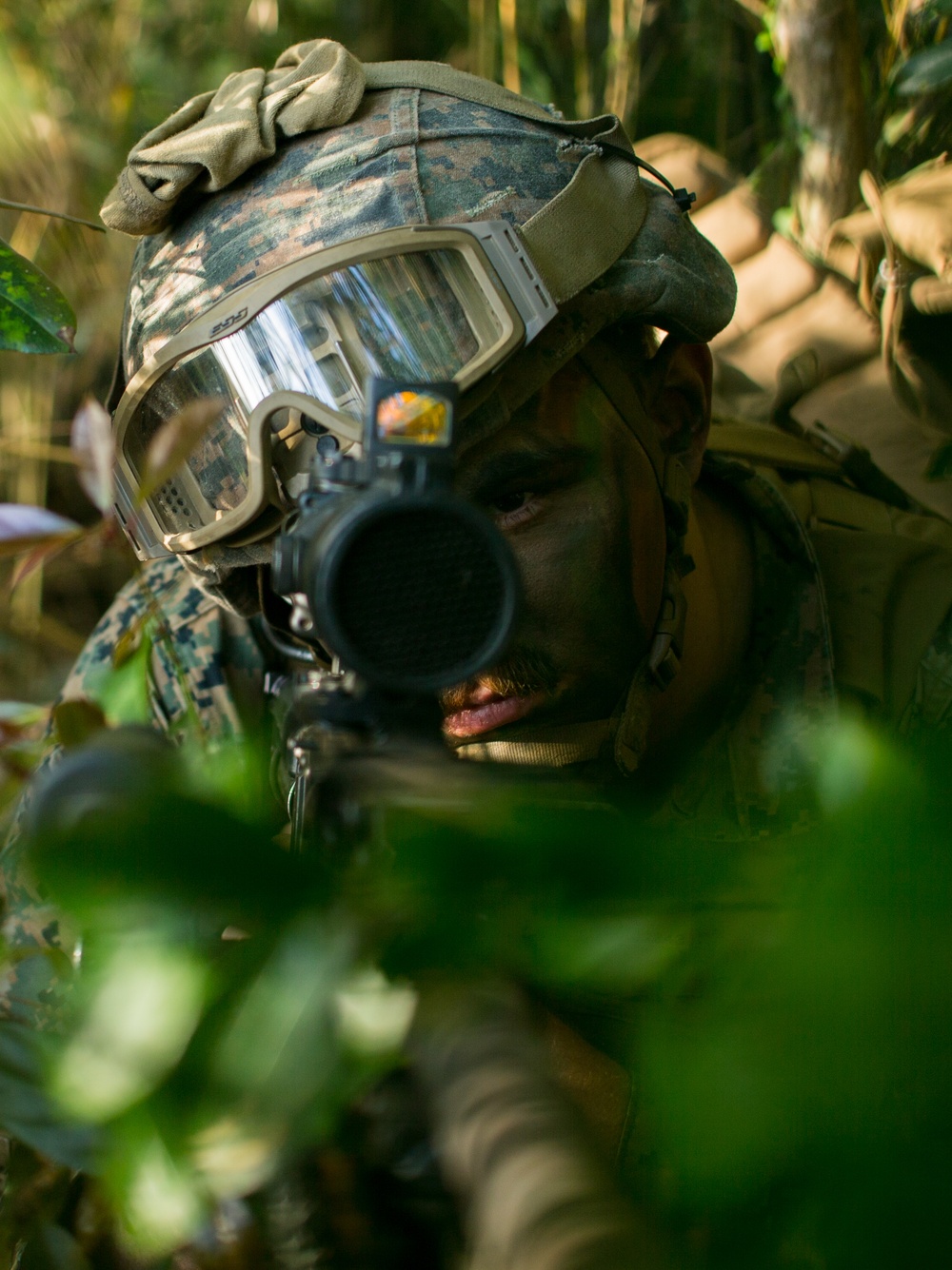 Marines with 3d Battalion, 8th Marine Regiment conduct a live-fire range.