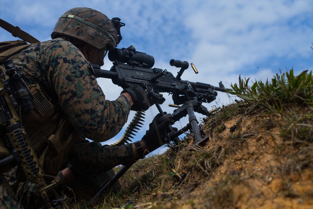 Marines with 3d Battalion, 8th Marine Regiment conduct a live-fire range.