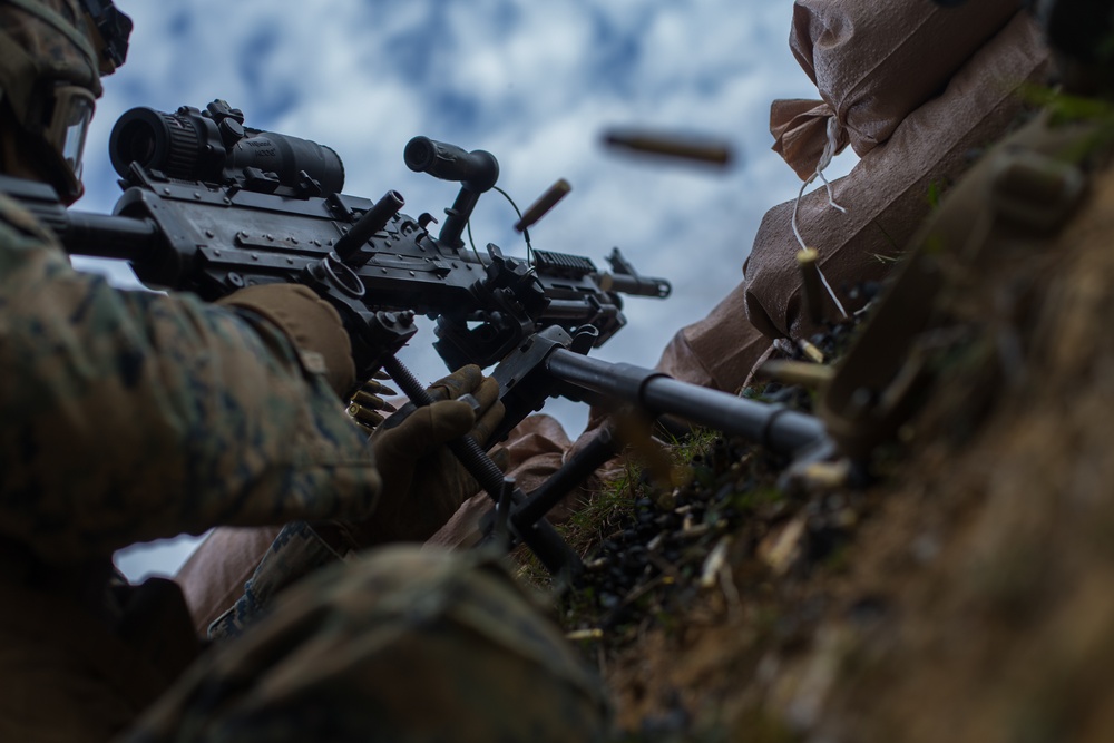 Marines with 3d Battalion, 8th Marine Regiment conduct a live-fire range.