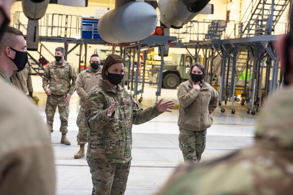 CMSAF Bass visits the 120th Airlift Wing