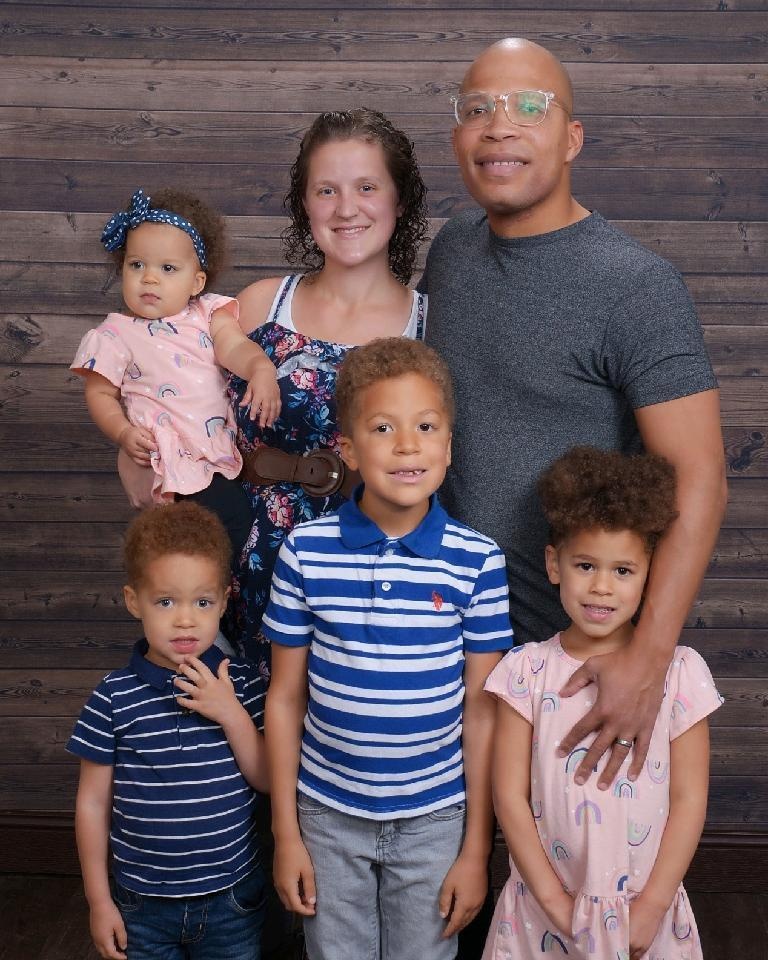 Staff Sgt. Averazse Parrish and Family