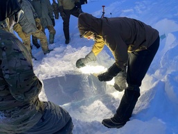SERE specialists conquer the arctic