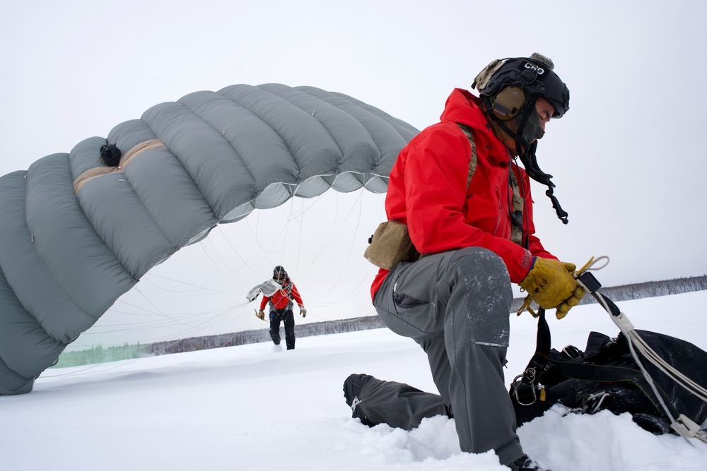212th Rescue Squadron mark change of command with unique Alaska backdrop