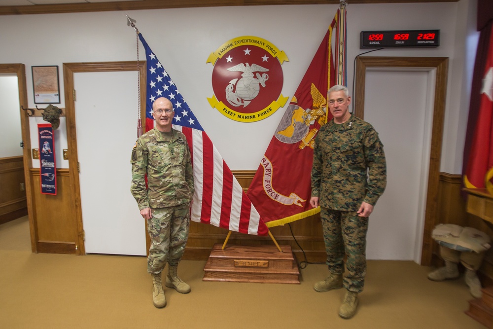 Lt. Gen. Beaudreault meets with Lt. Gen. Place for COVID support