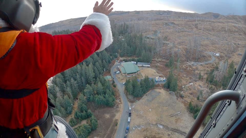 Alaska’s Santa to the Villages tradition lives on amidst COVID-19 pandemic