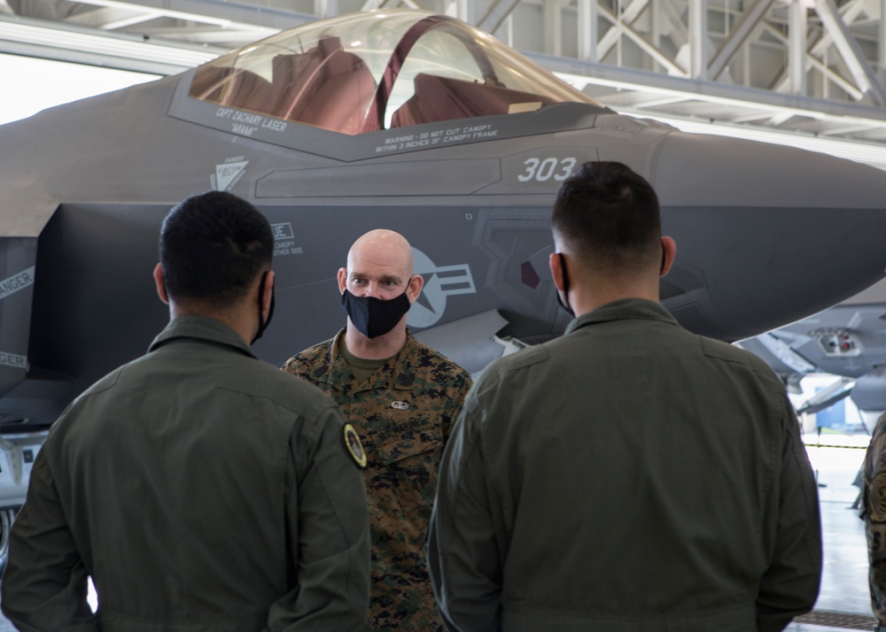 Sergeant Major of the Marine Corps visits 3rd Marine Aircraft Wing