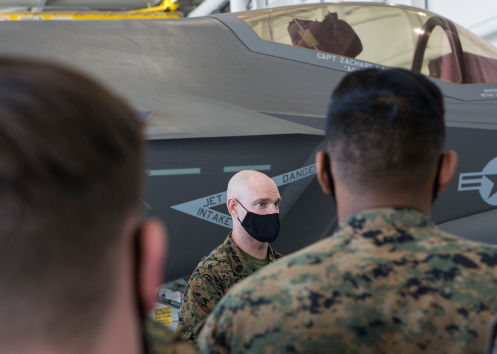 Sergeant Major of the Marine Corps visits 3rd Marine Aircraft Wing