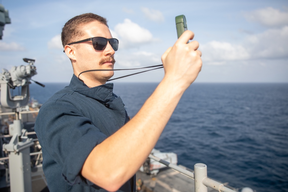 USS Makin Island Underway