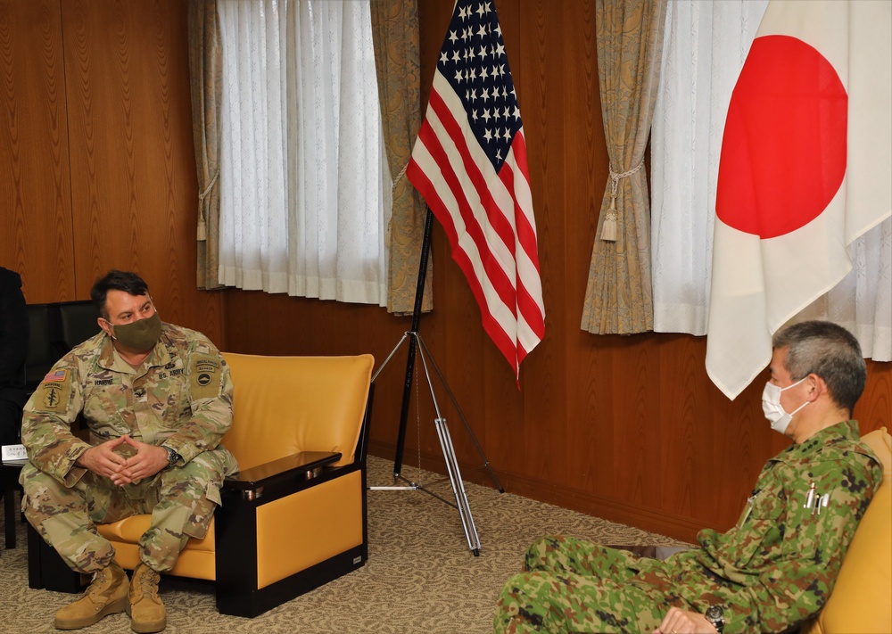 U.S. Army Japan senior leaders visit Camp Itami, JGSDF Middle Army Headquarters during Tomodachi Rescue Exercise