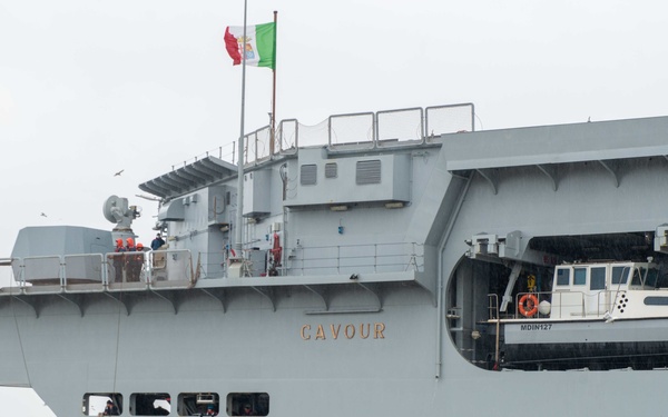 ITS Cavour Arrives in Norfolk