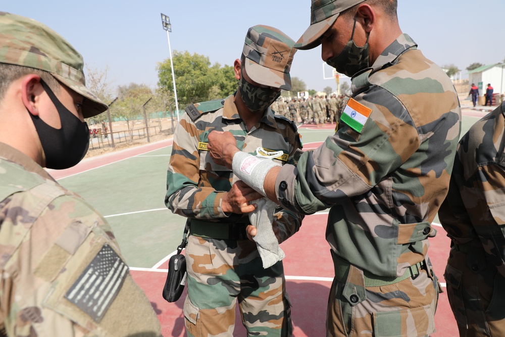Indian and US soldiers train to save lives