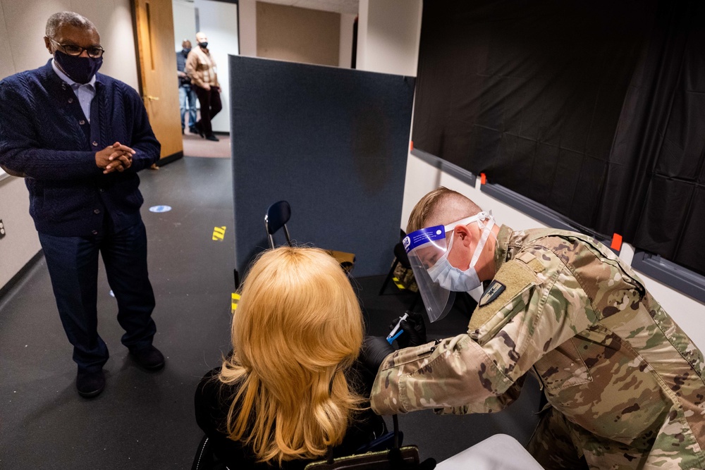 DoD Aides in New Jersey COVID-19 Vaccine Response