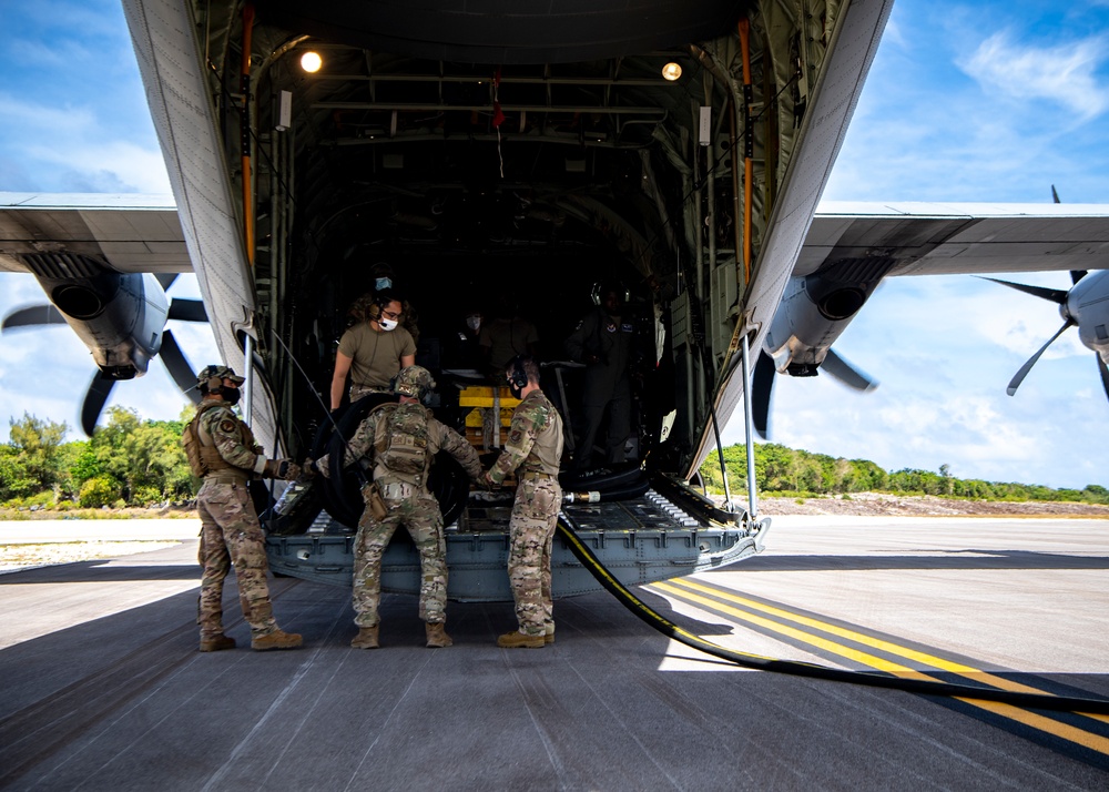 U.S., Koku-Jieitai Conduct ACE Hot F-16 Refueling