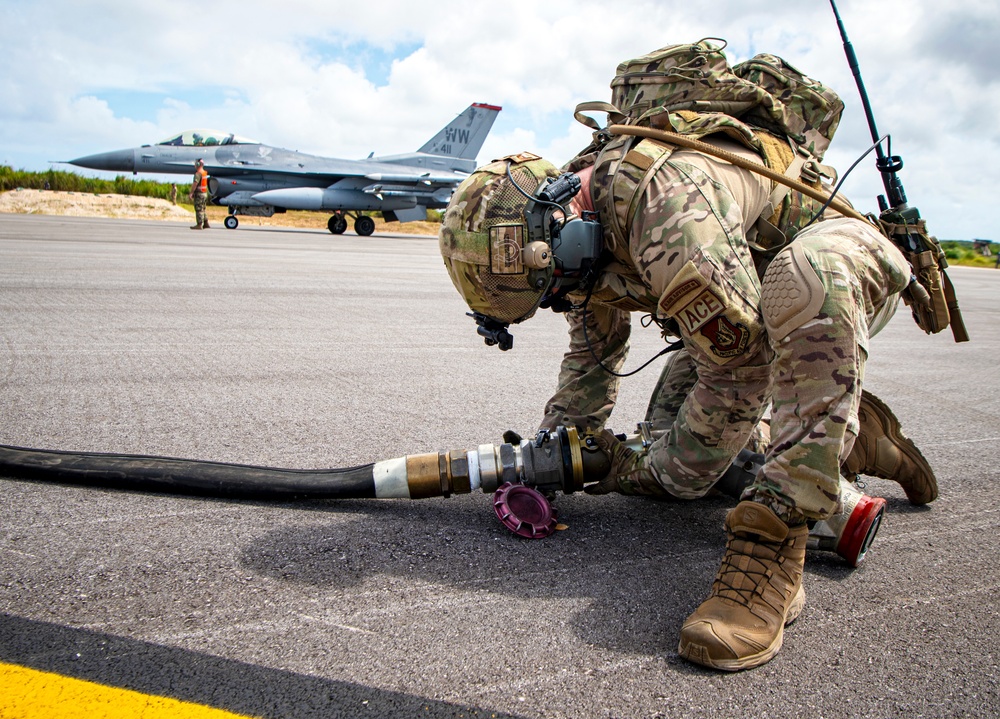 U.S., Koku-Jieitai Conduct ACE Hot F-16 Refueling