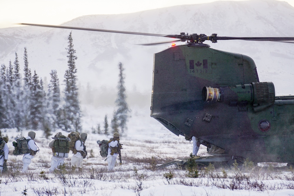 Canadian Chinooks transport Spartan Paratroopers