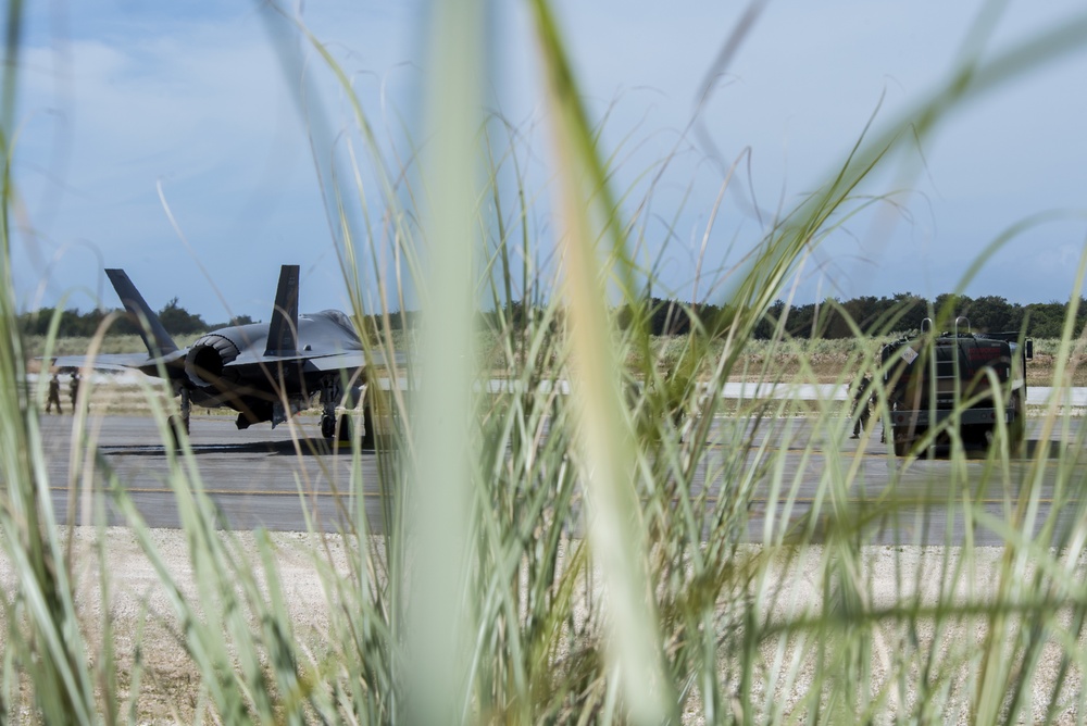 F-35A Lightning II participates in hot-pit refuel at Cope North 21