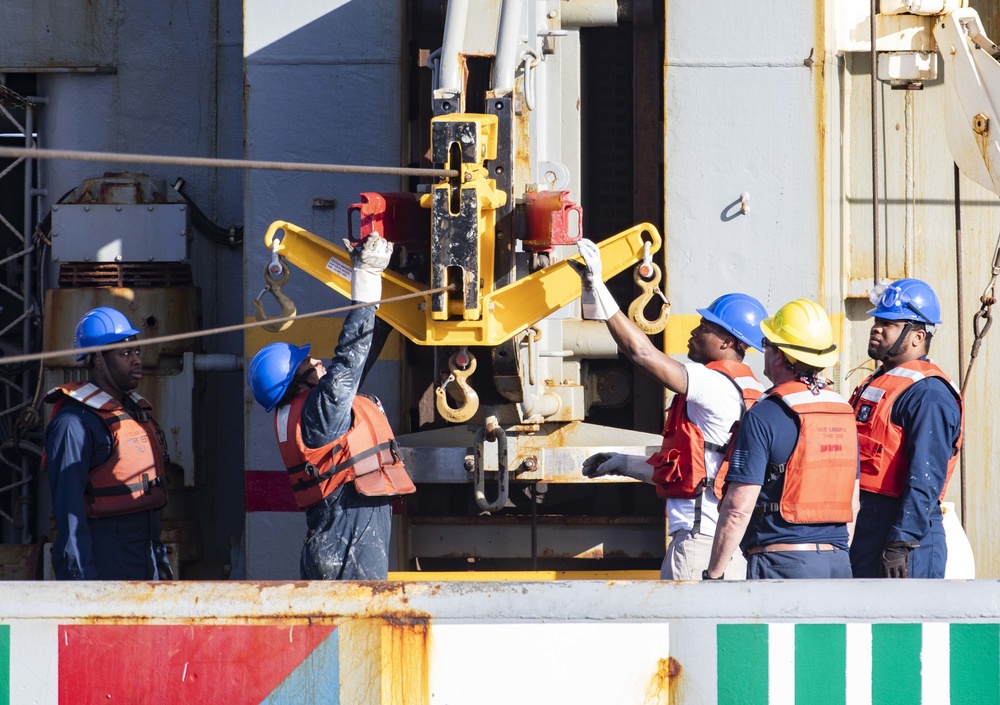 USS Porter UNREPs with USNS Laramie