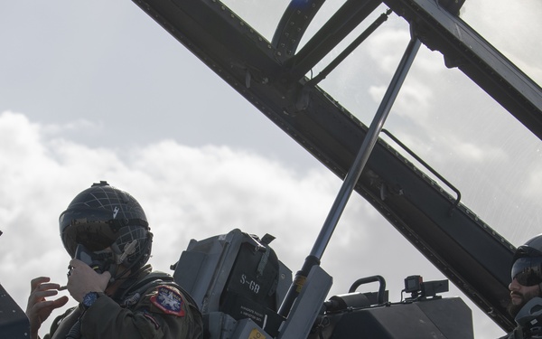 Viper Demo Team performs at Fort Lauderdale Air Show