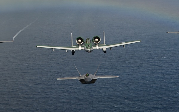 Viper Demo Team performs at Fort Lauderdale Air Show