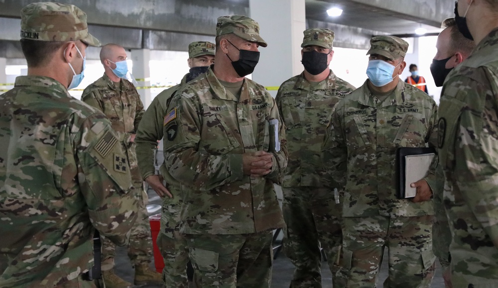 Brig. Gen. Smiley inspects vaccination site at Cal Sate LA