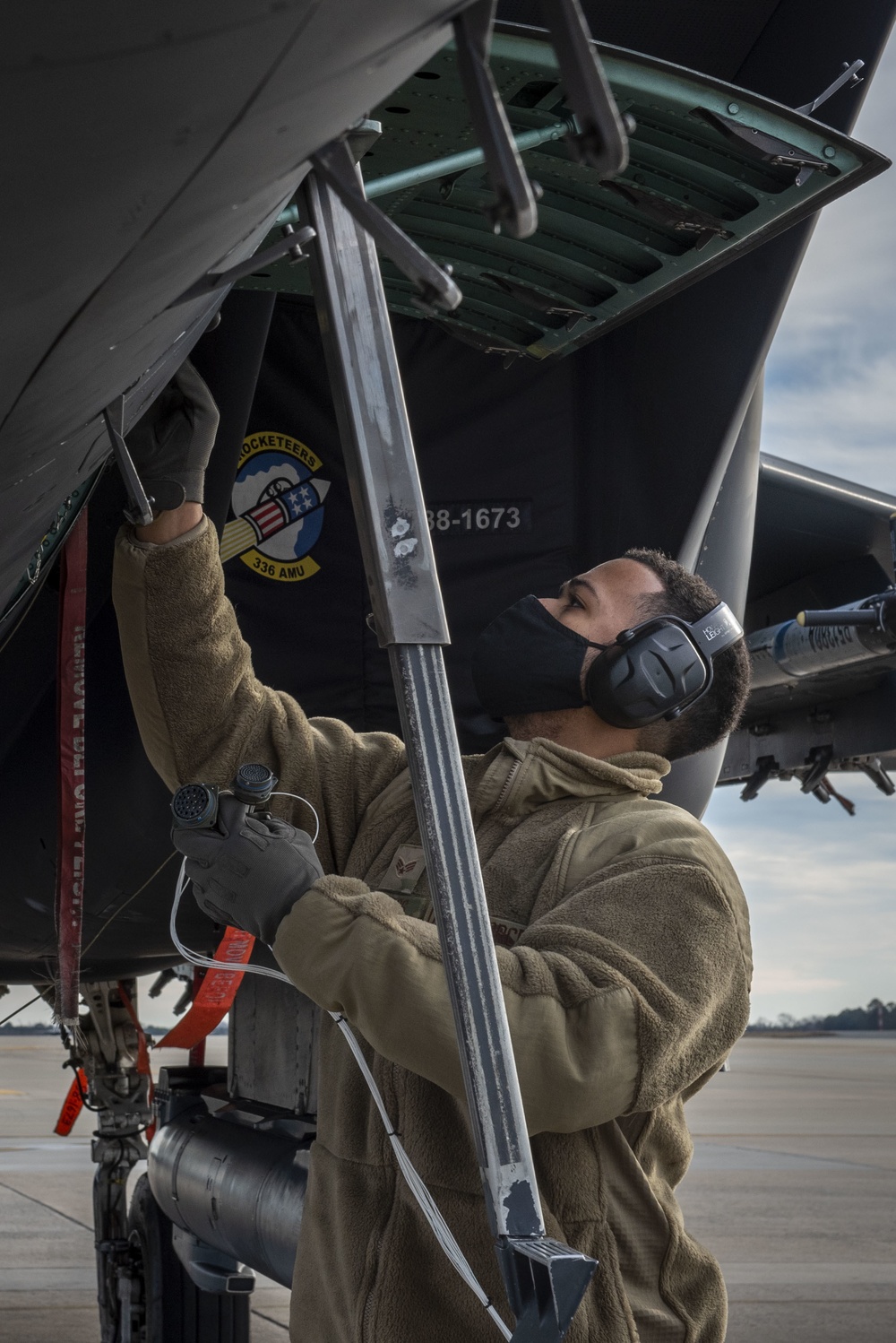 Airmen develop, implement test for F-15E RECCE pod adapter system, wiring