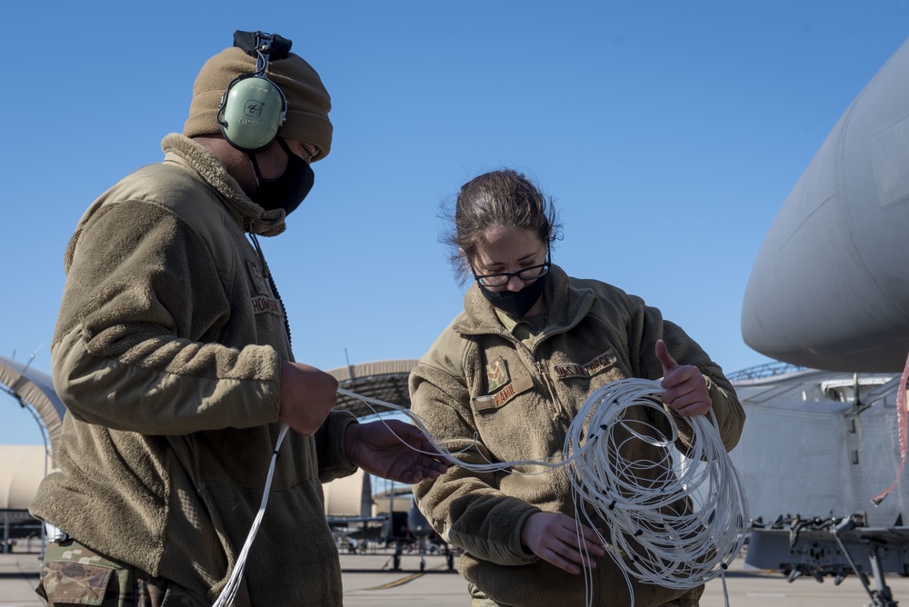 Airmen develop, implement test for F-15E RECCE pod adapter system, wiring