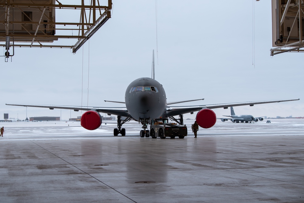 KC-46 Pegasus tow