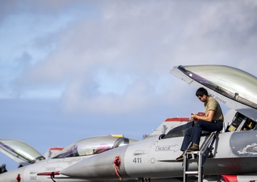 13th FS Sends the Jets During Cope North 21