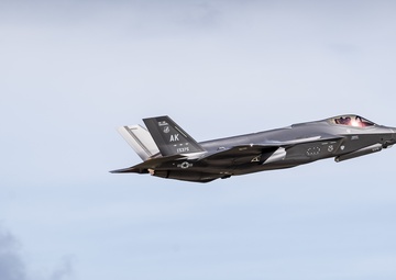 13th FS Sends the Jets During Cope North 21