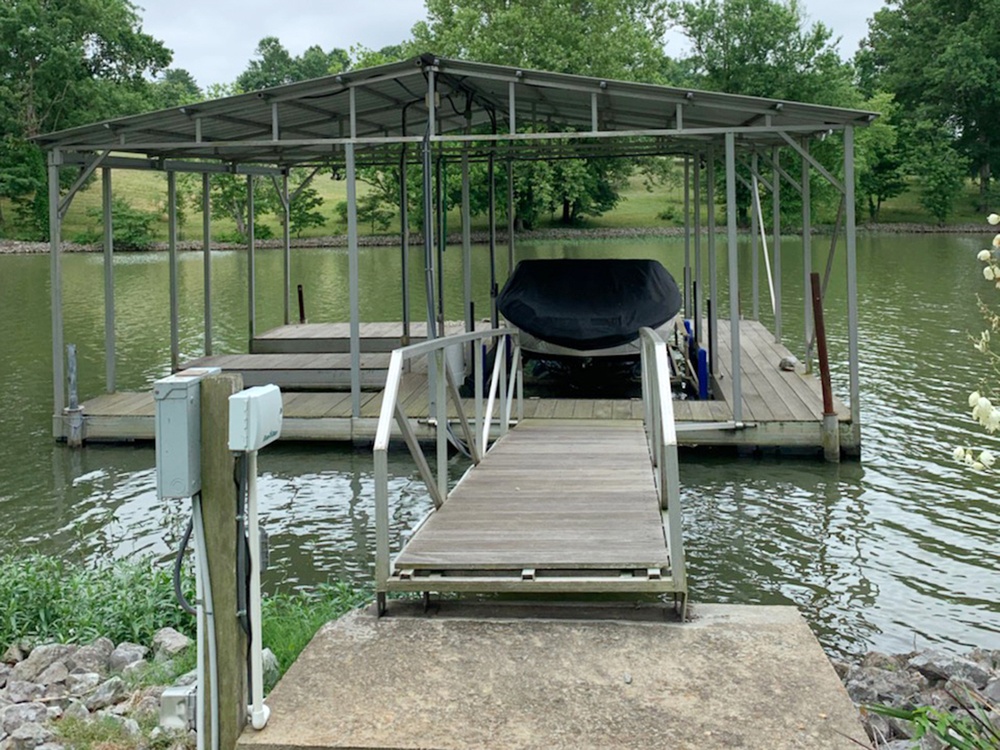 Nashville District holds off on raising fees for shoreline facilities