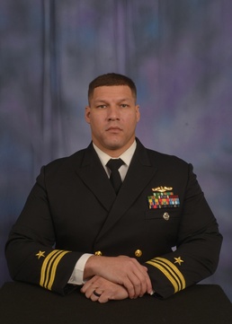 Lt. Cmdr. Derik Rothchild Official Photo