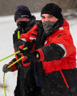 Wright-Patt fire department breaks the ice on rescue operations