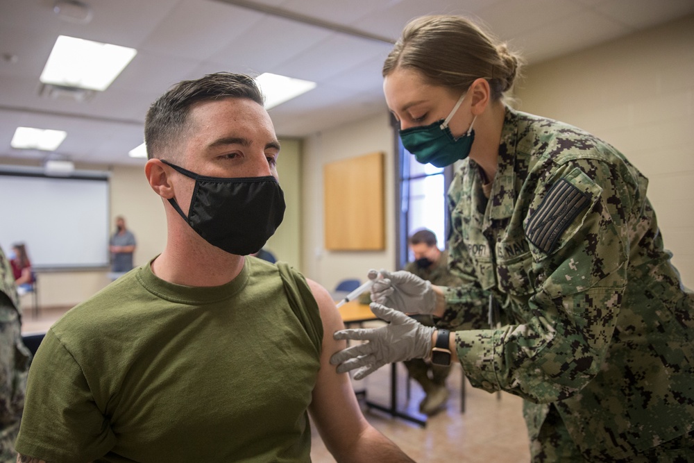 MCAS Yuma Marines Receive the Vaccine