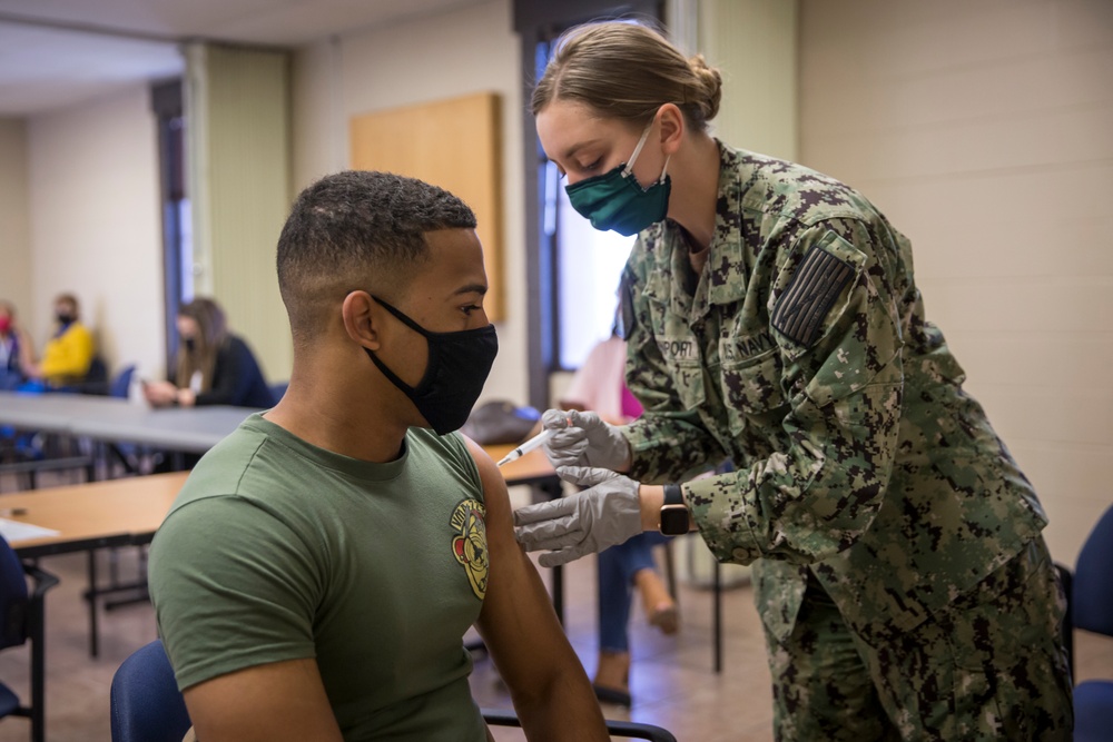 MCAS Yuma Marines Receive the Vaccine