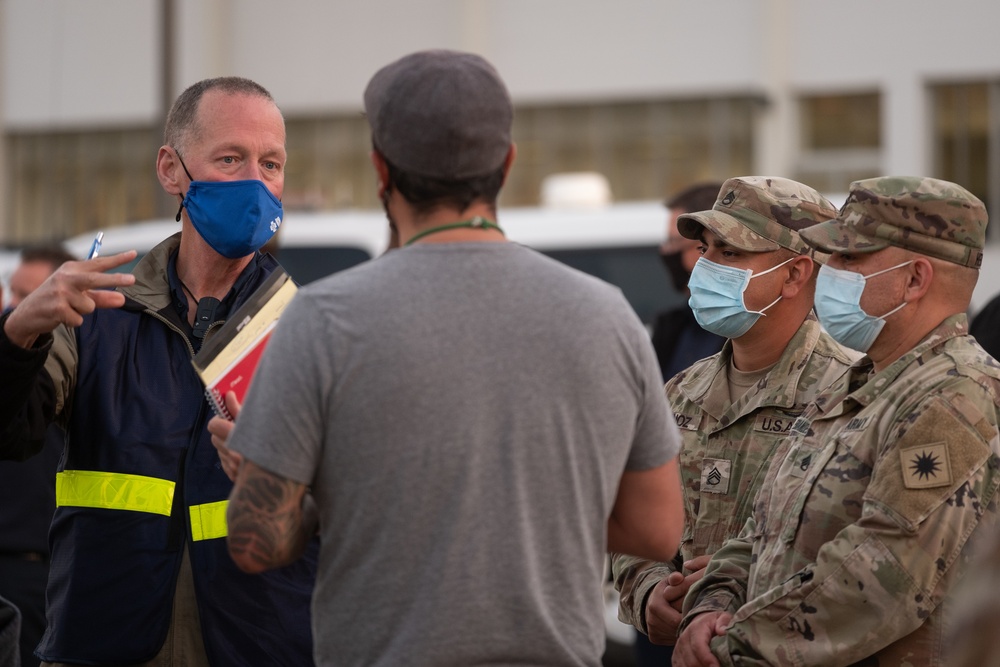 Fort Carson Soldiers provide COVID vaccination support to FEMA at Cal State LA