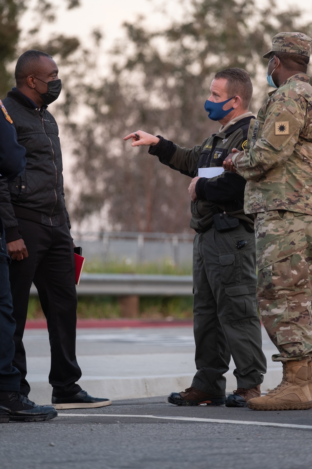 Fort Carson Soldiers provide COVID vaccination support to FEMA at Cal State LA