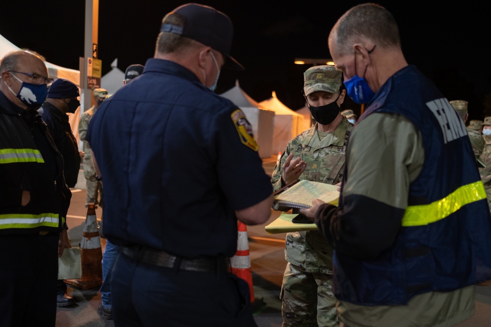 Fort Carson Soldiers provide COVID vaccination support to FEMA at Cal State LA