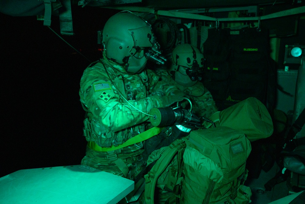 Charlie Company 6-101 Conducts Night Live Rescue Hoist Operations