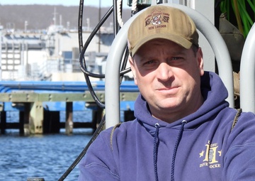 ND1 Todd Verhagen recognized as the Navy’s 2020 Geico Military Service Award Winner