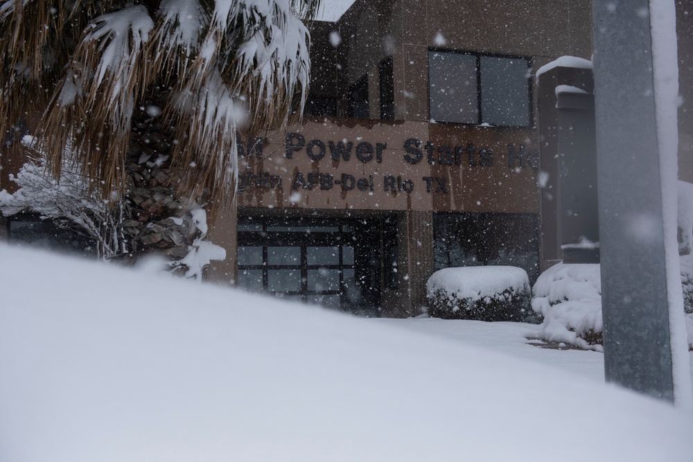 Laughlin snow day