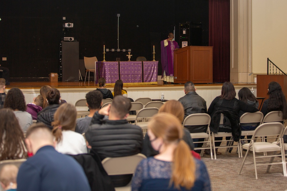 U.S. service members and families begin Lent on Camp Lejeune